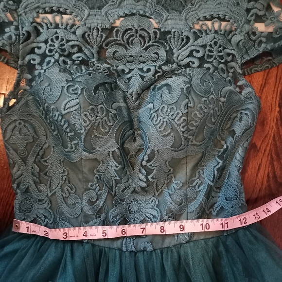 NWT Chi Chi London Elegant Lace Dress in Teal (Modcloth) (Size 2) - Picture 11 of 14
